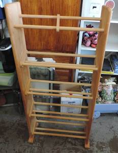 lot 155 image: Shoe rack