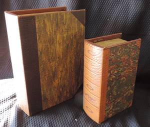 lot 165 image: Book trinket boxes