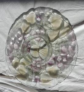 lot 213 image: Crystal serving tray with grapes and pears hint of color