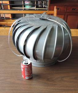 lot 276 image: Wind turbine