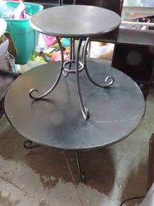 lot 280 image: Stackable table was used for display piece small table is screwed to the large table