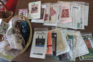 lot 300 image: Craft lot