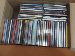 lot 311 image: Lot of CDs