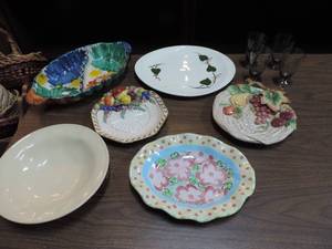 lot 353 image: Mixed lot of glass