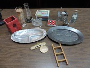 lot 399 image: Mixed lot odds and ends