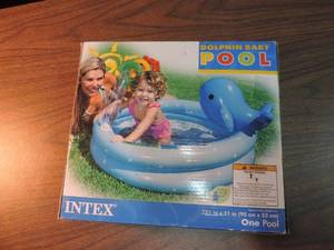 lot 417 image: Dolphin baby pool