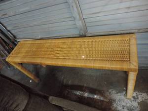 lot 422 image: Wicker table about 5 foot long