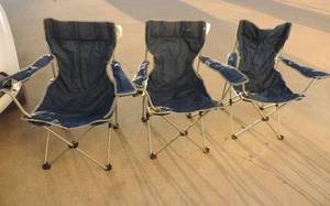 lot 443 image: Camping chairs
