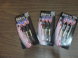 lot 459 image: 3 sets of darts