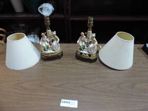 lot 486 image: Vintage lamps