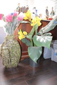 lot 24 image: Artificial flowers and vases