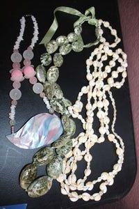 lot 69 image: Jewelry Shell necklaces