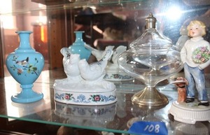 lot 108 image: GOEBEL Valentine figurine, Southern Heirlooms bird dish with lid, and blue perfume bottle, see photos