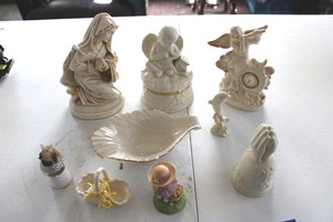 lot 52 image: LENOX household dcor with 24K gold and trinket box, plus heavy Mary statue, praying hands bell and more