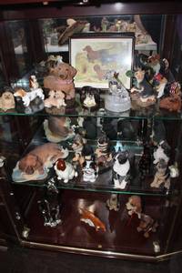lot 148 image: Dog figurines, see photos