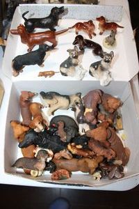 lot 156 image: Miniature dog figurines