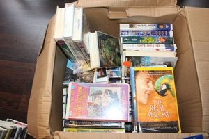 lot 118 image: VHS movie collection