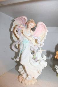 lot 210 image: Seraphim Classics Nina figurine