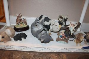 lot 232 image: Animal figurines