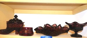 lot 377 image: Purple glass and hobnail glass shoe with lid