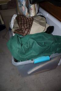 lot 452 image: Clothing womens pants and more
