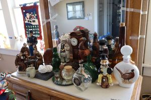 lot 388 image: Vintage whiskey bottles, figurines