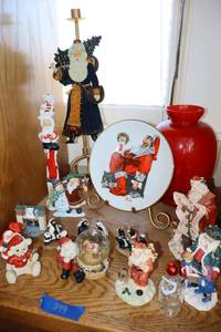 lot 399 image: Christmas figurines and red glass vase