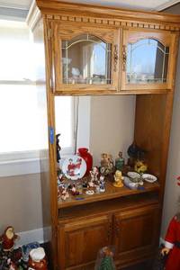 lot 400 image: Entertainment cabinet ONLY - SECOND DAY PICKUP ONLY