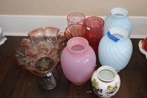 lot 656 image: Colored glass vases and Mikasa bowls