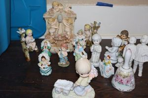 lot 407 image: Figurines, including Precious Moments and cherub fountain