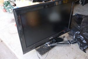 lot 570 image: Philips TV model 32PFL7332D37