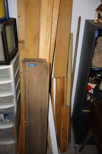 lot 523 image: Extra wood boards and pieces