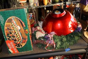 lot 631 image: Christmas Merry music makers, red plastic bowl, wreath, and Santa figurine