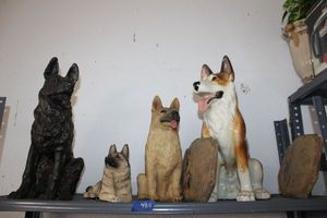 lot 485 image: Dog figurines and plaques