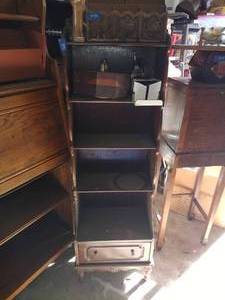 lot 546 image: Vintage wood shelf unit