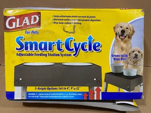 lot 135 image: New Other Glad Smart Cycle Adjustable Feeding Station System For Pets - In Condition As Shown