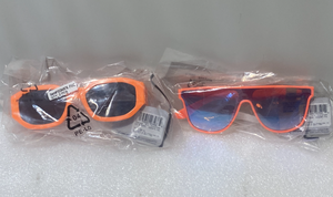 lot 162 image: Lot Of 2 - West Loop Shades - In Style & Condition As Shown