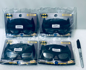 lot 164 image: Lot Of 4 New - DC Batman Sunglasses - As Shown