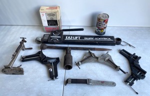 lot 231 image: Lot Of 10 - Miscellaneous Tool Items - In Condition As Shown