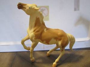 lot 14 image: Breyer Amerigo Equitana  USA  1996 horse