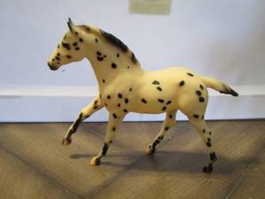 lot 15 image: Vintage Breyer 1169  Horse  Leopard Appaloosa Foal  Black and White