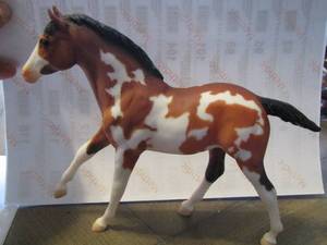 lot 50 image: Great Spirit of the Mighty Eagle 3 Breyer horse