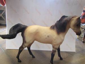 lot 62 image: Vintage 4 Breyer classic horse #700294 Spanish Norman family