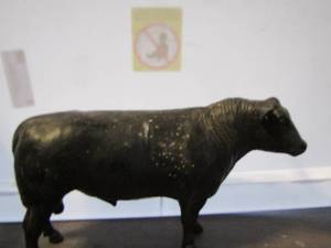 lot 103 image: BREYER BLACK ANGUS  BULL