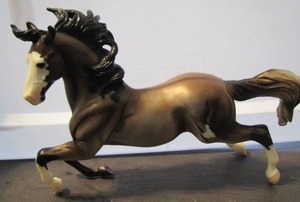 lot 119 image: 2007 Breyer #1301 Treasure Hunt silver dun rearing Dun Sabino mustang