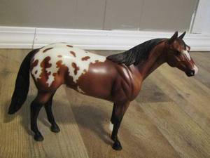 lot 125 image: BREYER CLASSIC FREEDOM CALVIN BAY APPALOOSA