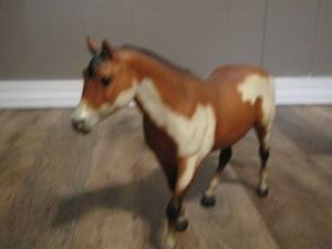 lot 143 image: Breyer retired 230 OVERO PAINT STOCK Horse mare 1983-1988
