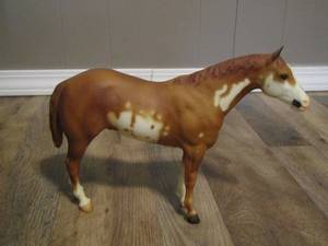 lot 149 image: BREYER - MISTER MISTER - CHAMPION PAINT STALLION   1995-1997 SPIDER MOLD