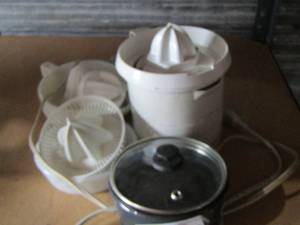 lot 67 image: lemon juicers