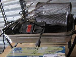 lot 54 image: Rotisserie Machine   &  Electric Knife